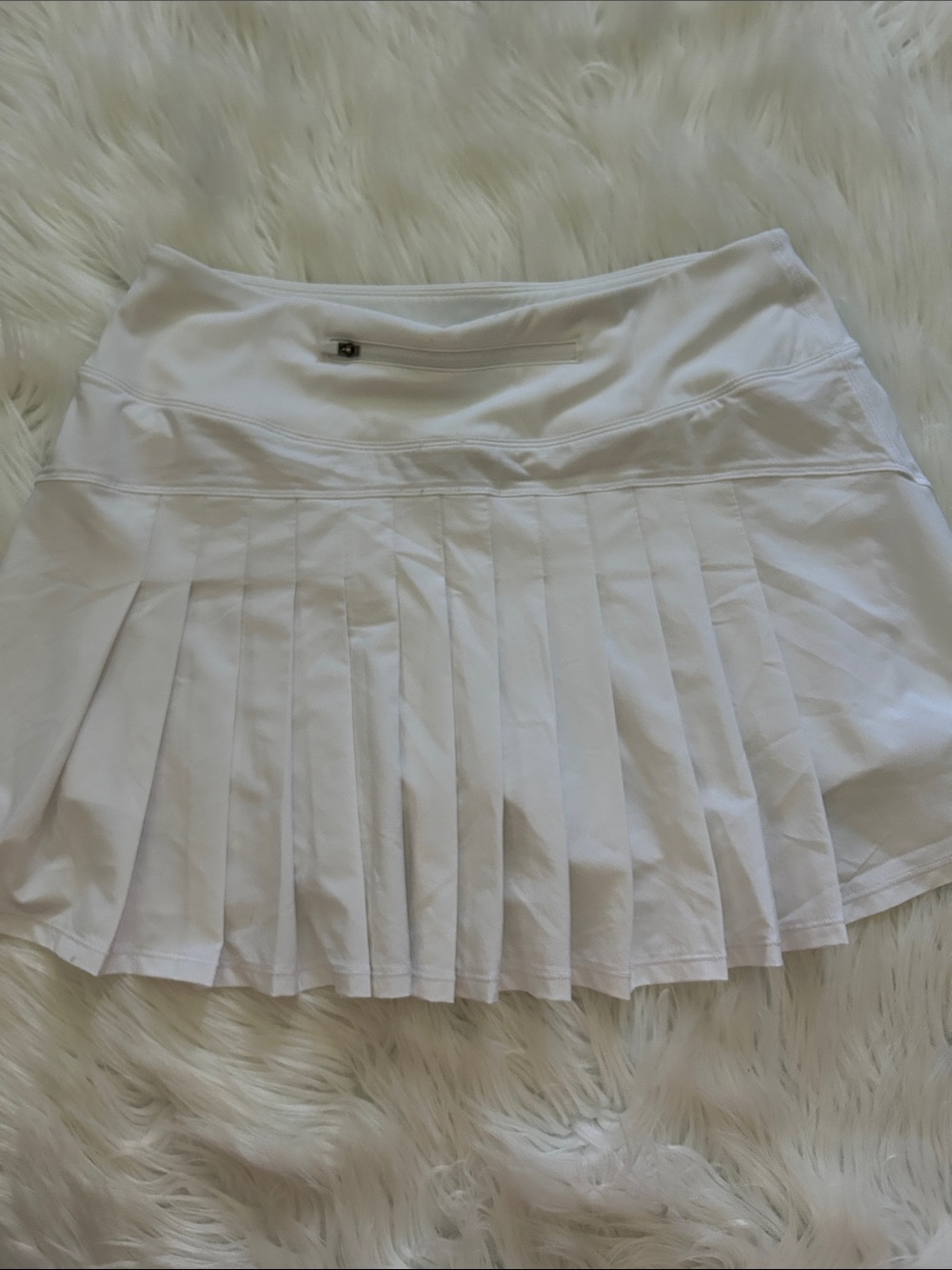 CRZ YOGA White Women's Active Skort with Pleated Hem - Picture 4 of 4
